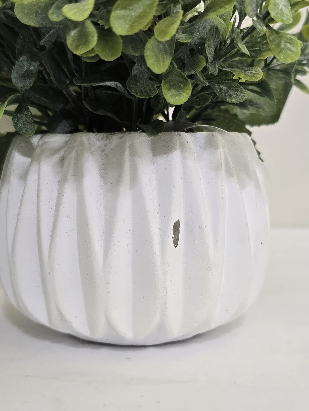 Artificial‎ Floral Arrangement in White Ceramic Planter Set of 2 Solid Weight